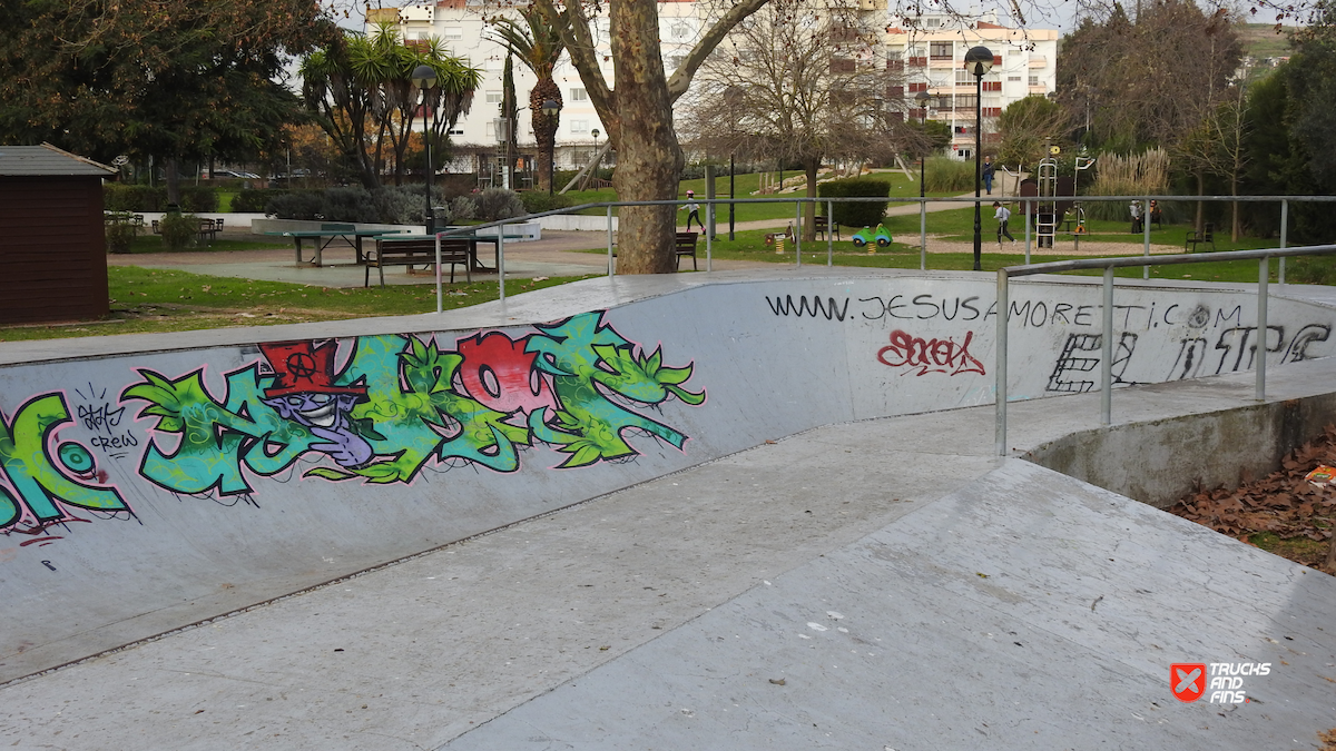 Ilha Magica do Lido skatepark